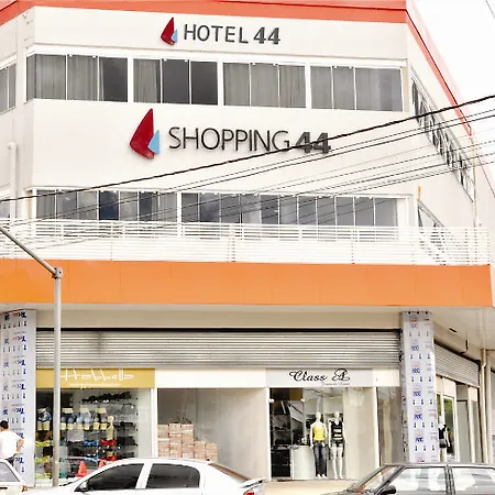 Hotel 44-2